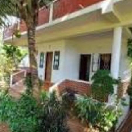 R K Beach Cottage Gokarna  Extérieur photo