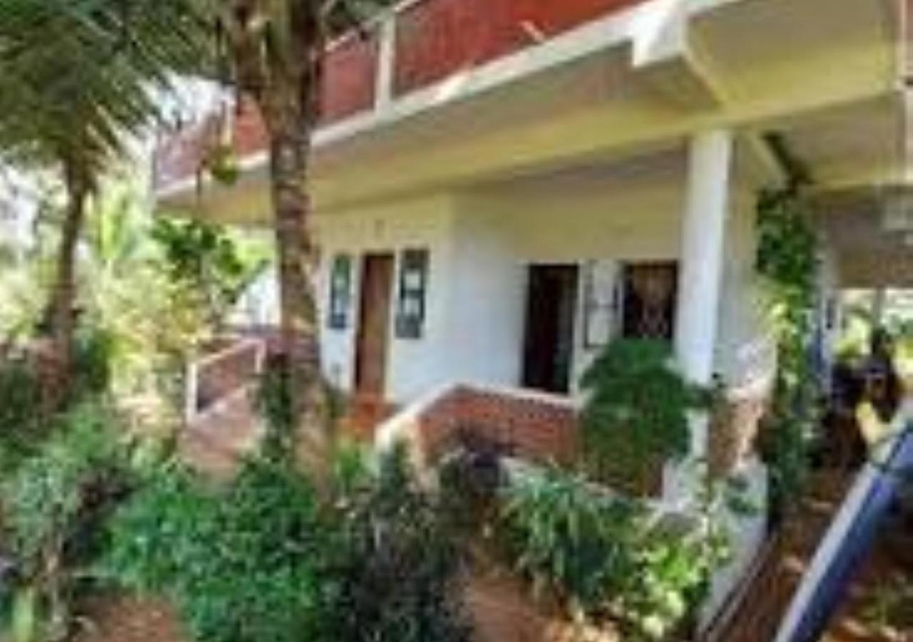 R K Beach Cottage Gokarna  Extérieur photo